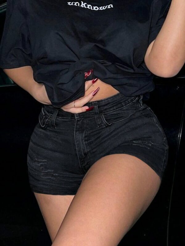 New Ripped Pocket Denim Shorts